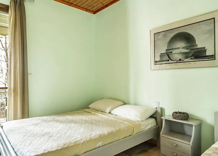 Old Boat Double 8 Apartament Nikiana